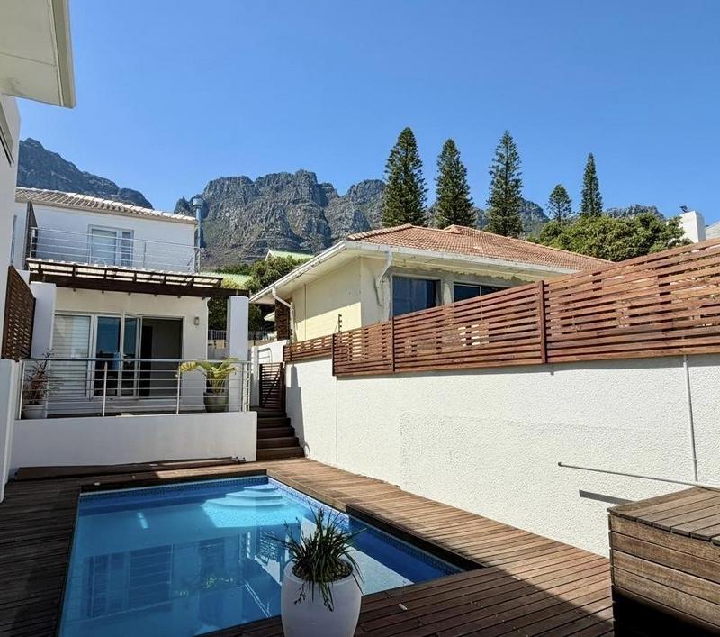 3 Bedroom Property for Sale in Camps Bay Western Cape